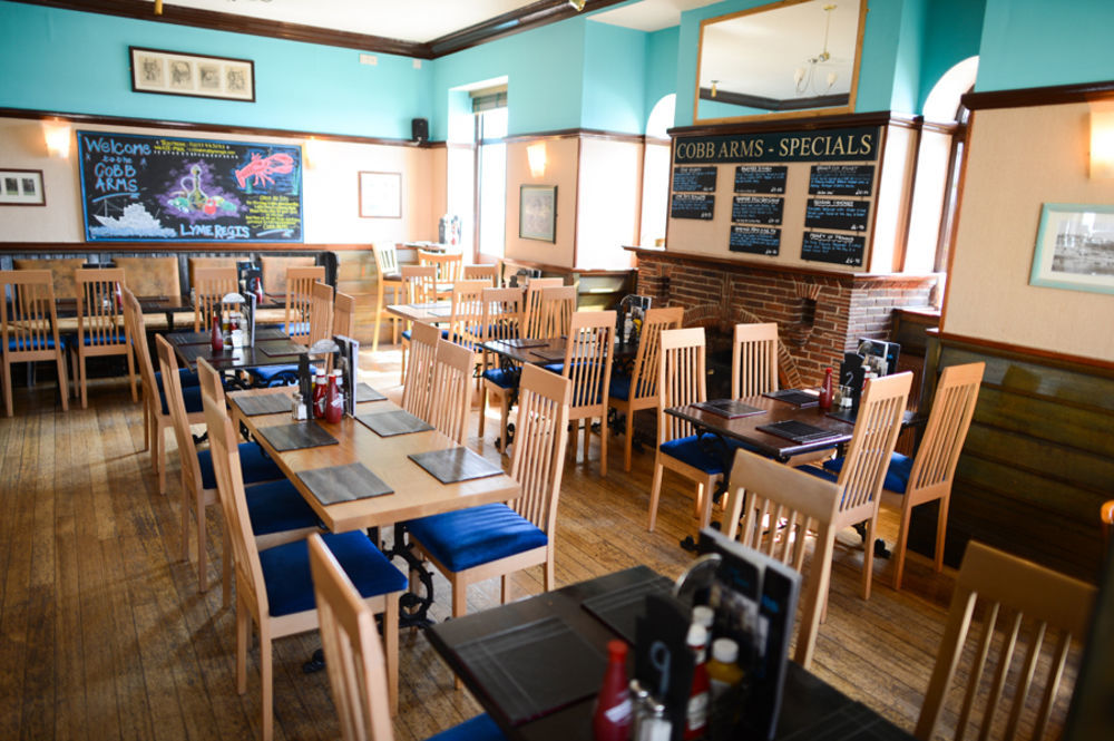 Hotel Cobb Arms à Lyme Regis Extérieur photo