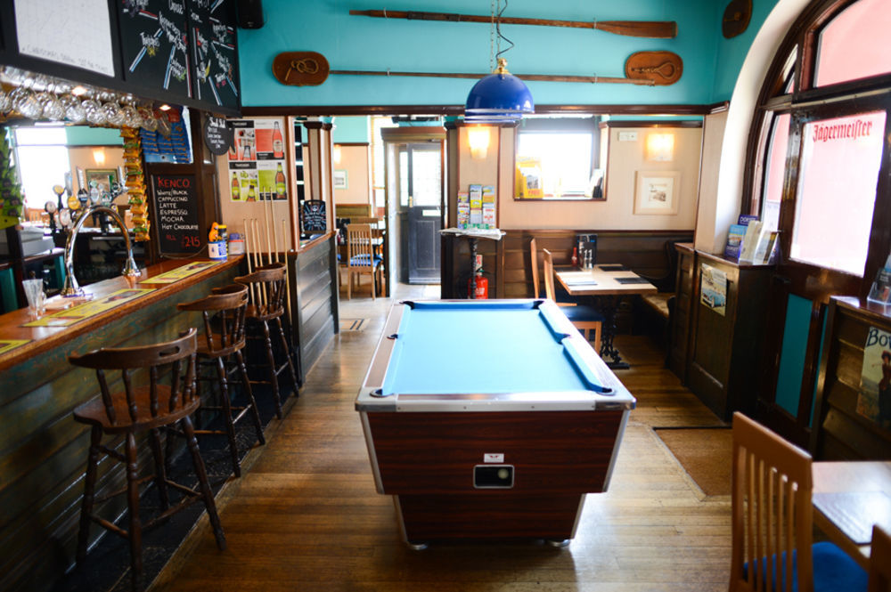Hotel Cobb Arms à Lyme Regis Extérieur photo